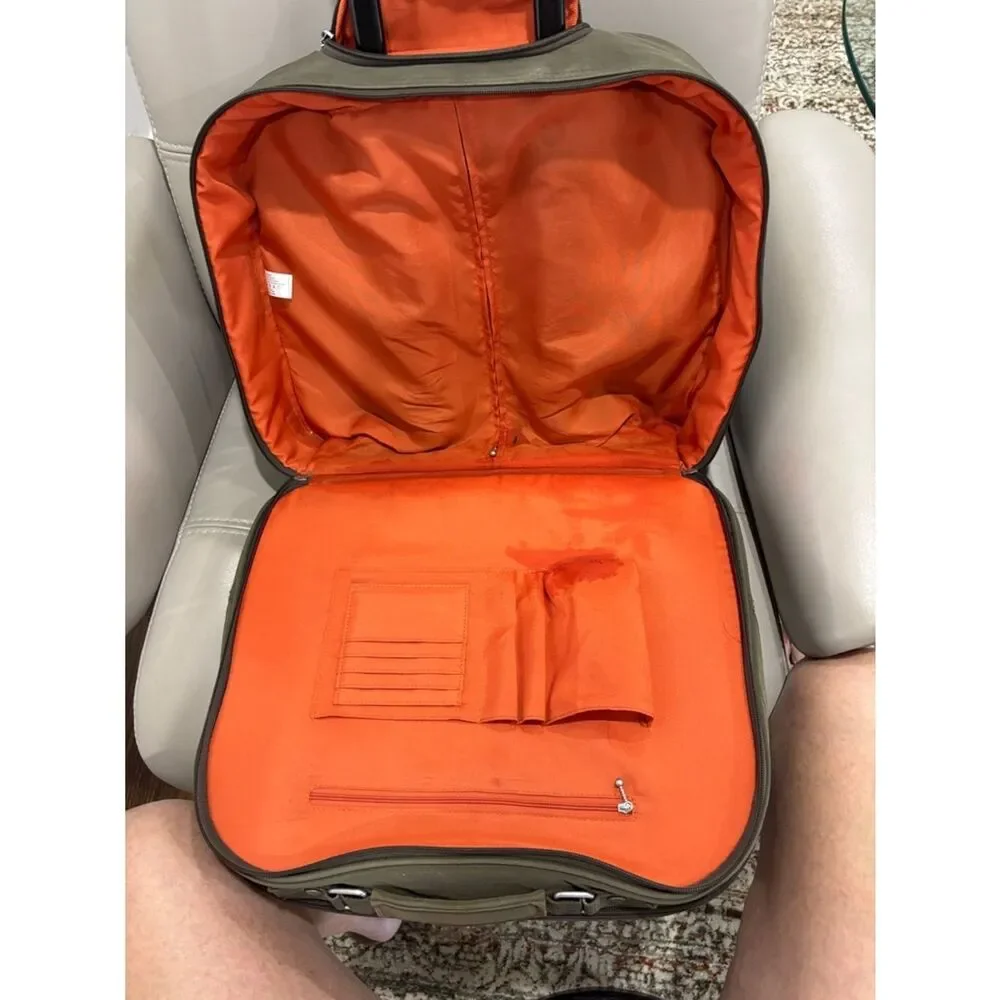 baggalini 4-Wheel Rolling Tote